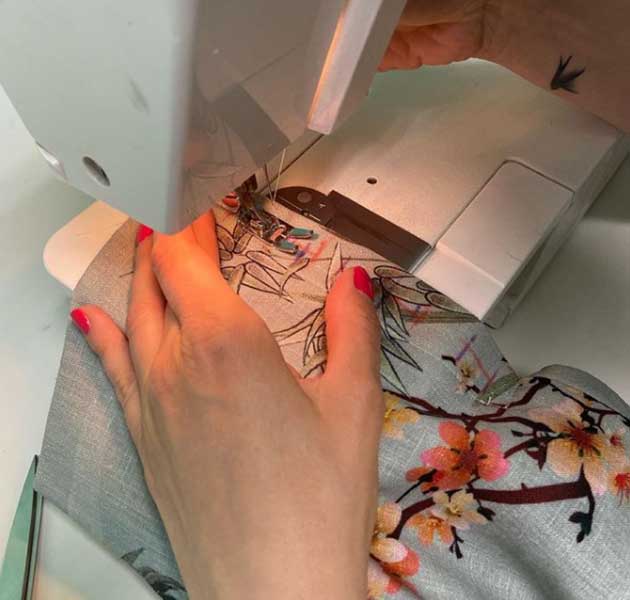 Gomblyuk varrás okoska