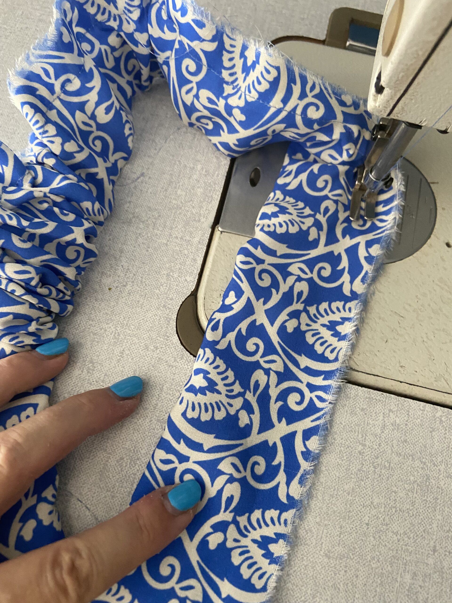 Gumis derekú szoknya varrás 2. varrótippek